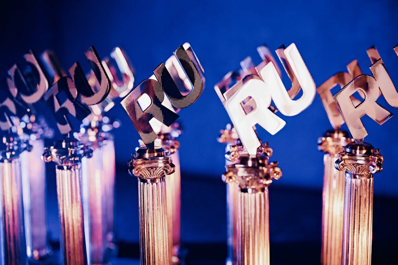 Школа наставников «Изучи интернет» получила Премию Рунета Школа наставников «Изучи интернет» получила Премию Рунета