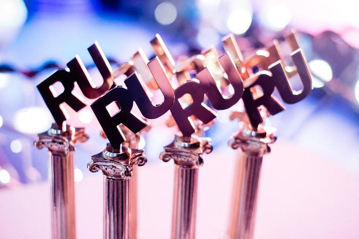 «Изучи интернет» в шортах «Изучи интернет» в шортах